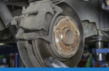 Signs-your-car-needs-brakes-new-ASAP